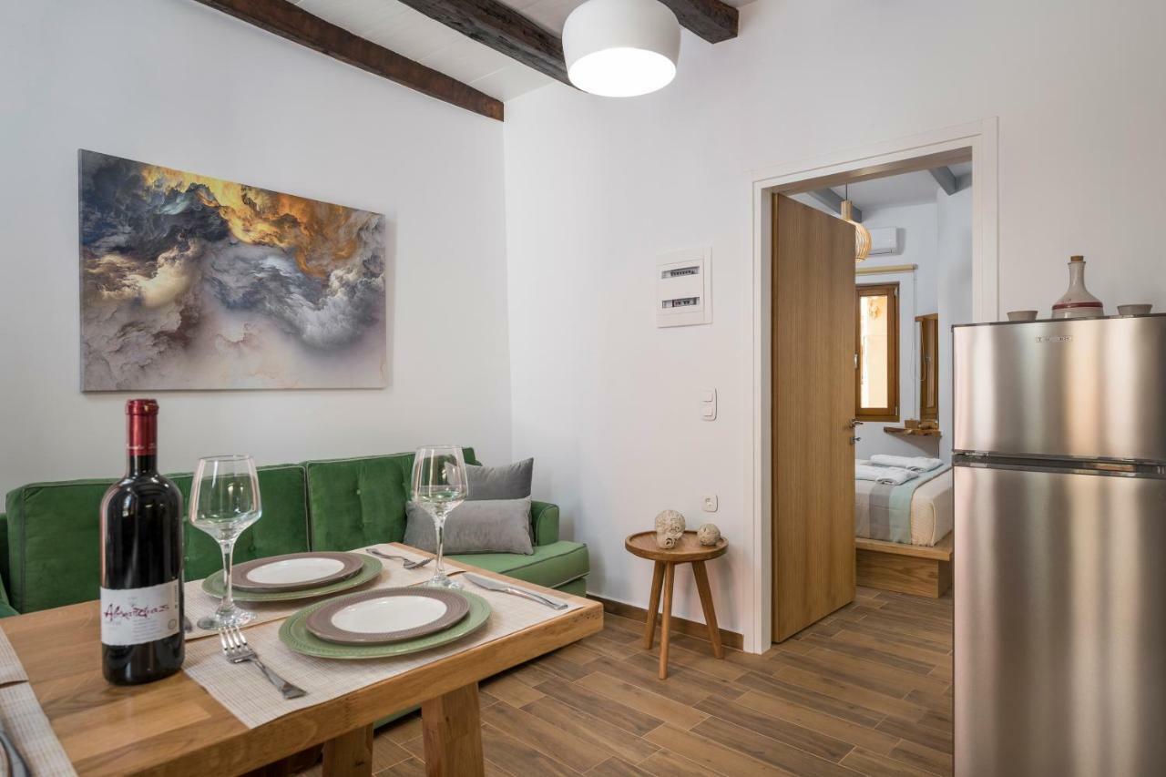Evlimeni Suites Ханя Екстериор снимка