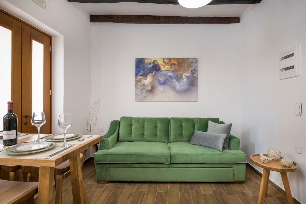 Evlimeni Suites Ханя Екстериор снимка